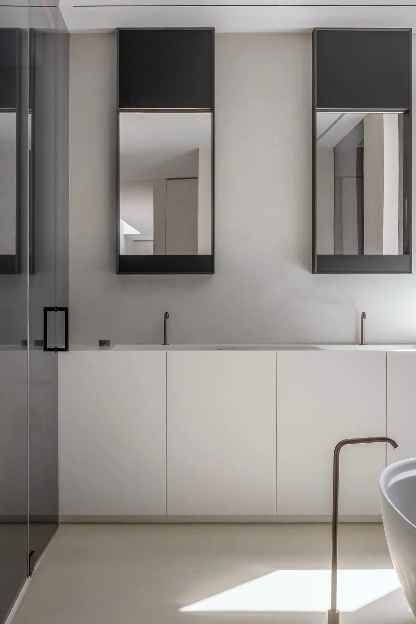 GROEN, rénovation d’un penthouse en duplex, Anvers