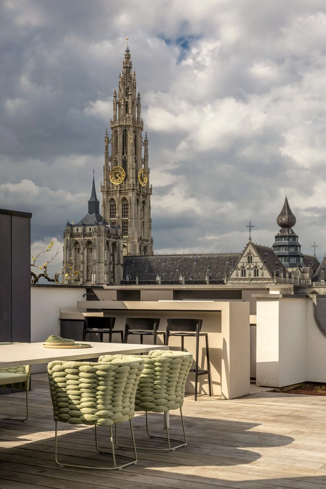 GROEN, rénovation d’un penthouse en duplex, Anvers