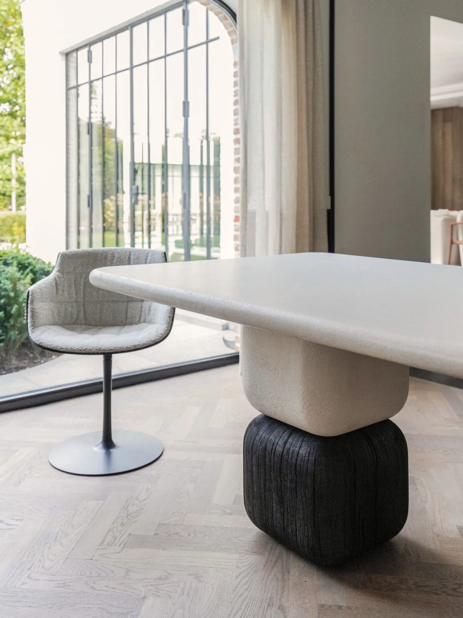 SAIKORO, design de mobilier pour liz tables, Design