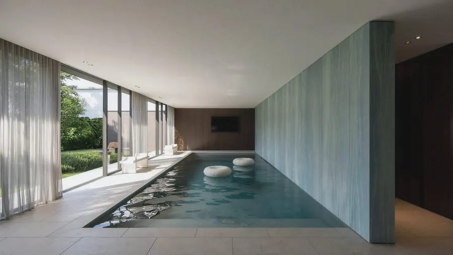 MAAN, aménagement d’une piscine intérieure, Anvers